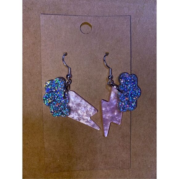 ☀️3/$12☀️ Rainy Weather Charm Earrings - Picture 2 of 4